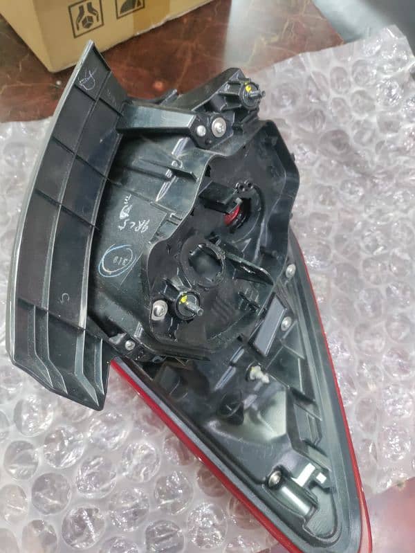 Toyota vitz back light  model (2017 to 2022) right sided light 2