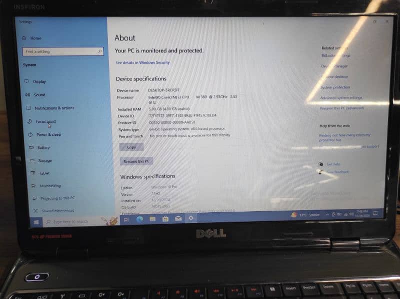 Dell i3 Ram 6G. B. SSD 128 G. B.  15000 0