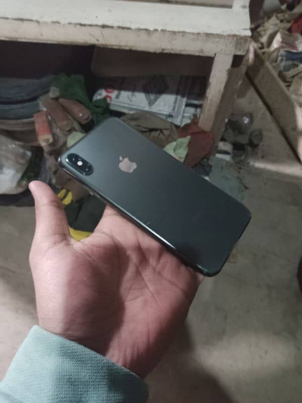 I phone x s max 10 by 10 condition with box 3