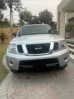 Nissan Navara 2012