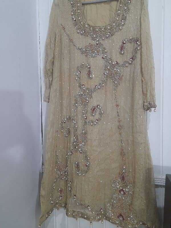 heavy shirt with beautifull work in larg size 4