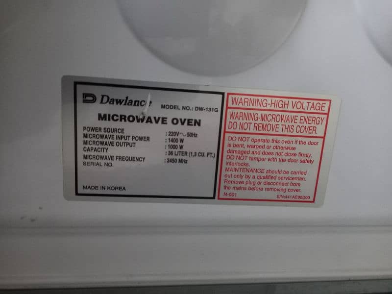 Microwave Oven / Model Dw-131G 2