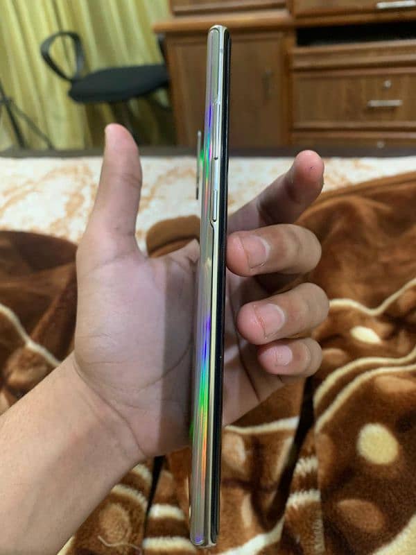 SAMSUNG NOTE 10 PLUS 2