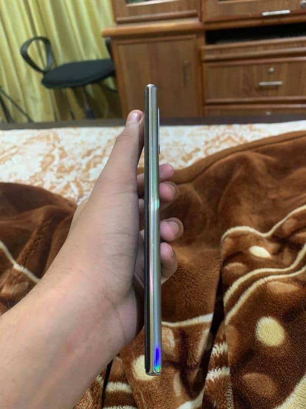 SAMSUNG NOTE 10 PLUS 3