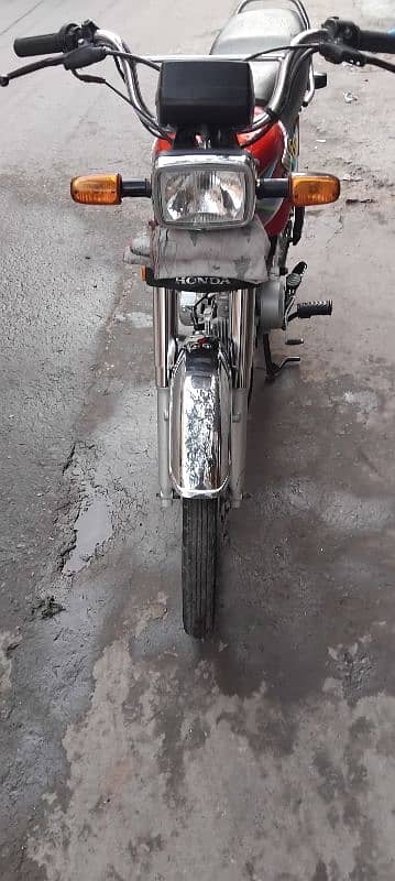 Honda 70 2024 4