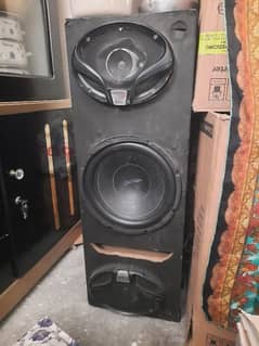 car sound system is up for sell