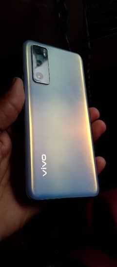 Vivo v20se.