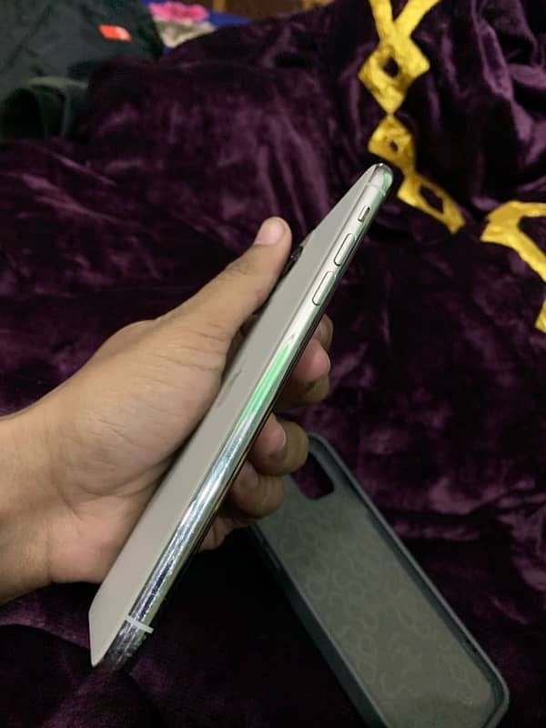 IPhone 11 pro Max Non pta 64gb 6