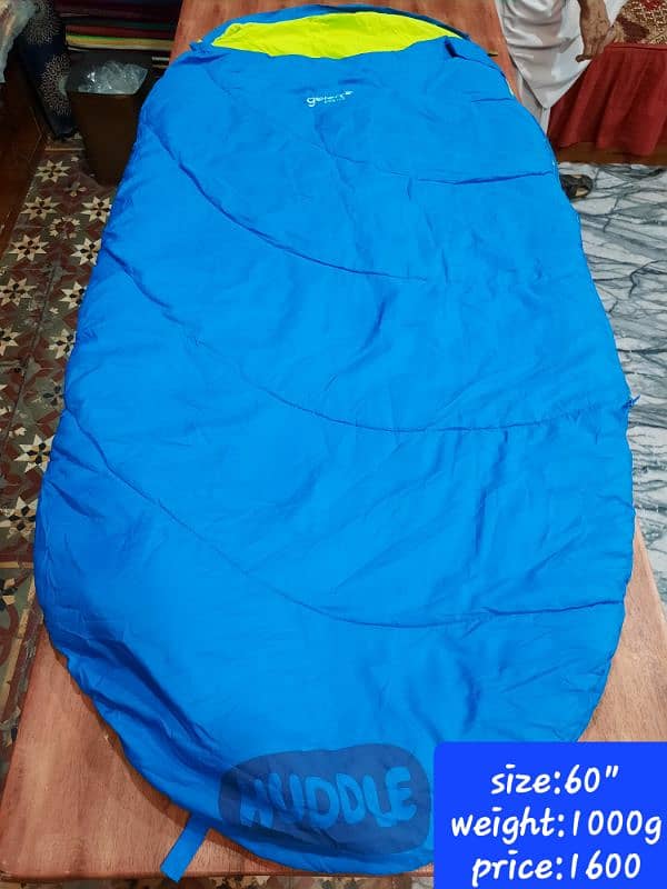Sleeping bags and Travelling Neck pillows 3