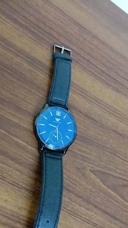 Good condition of watch 2