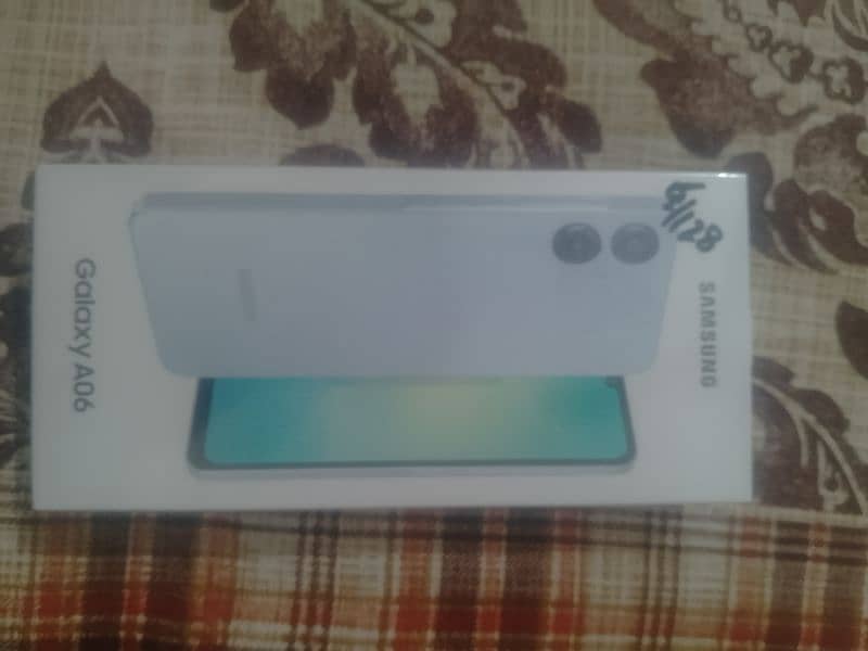 Samsung A06 box pack 4