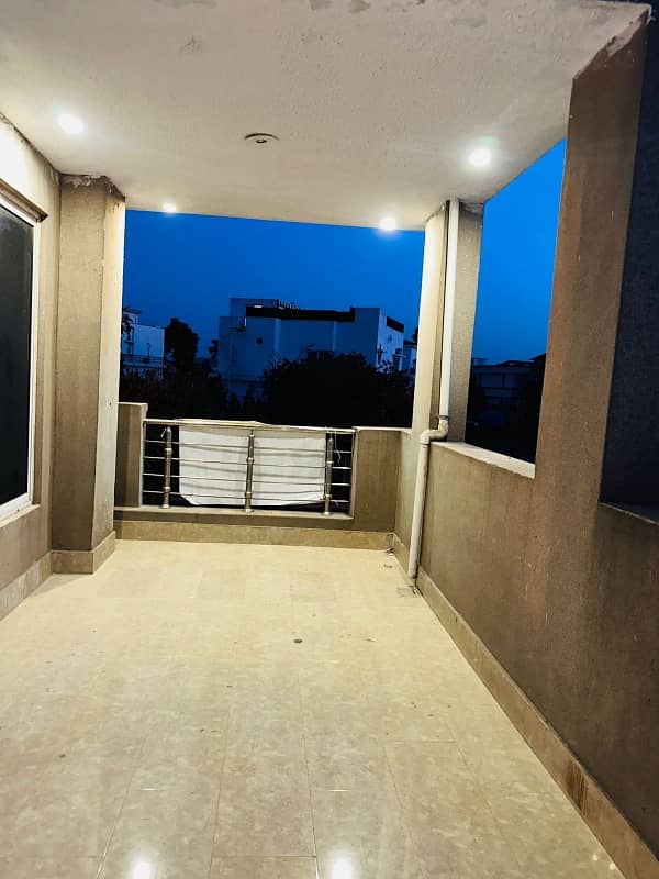 10 Marla Corner Beautiful Luxury Designer Upper Portion House in Bahria Town Phase 7 Rawalpindi. 6