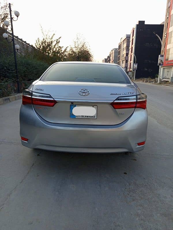 Toyota Corolla Altis 2019    (03301522354) 1