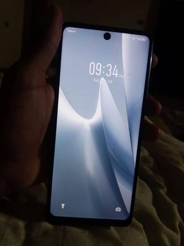 infinix hot 40pro 1