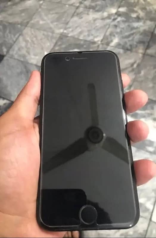 iPhone 7 urgent sale need money 0