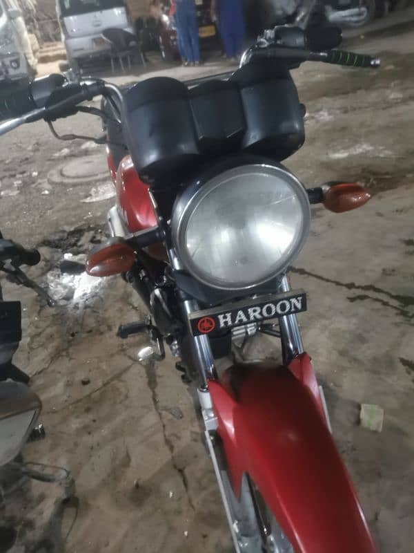 YAMAHA YB125 Z 2019 RED COLOR 10