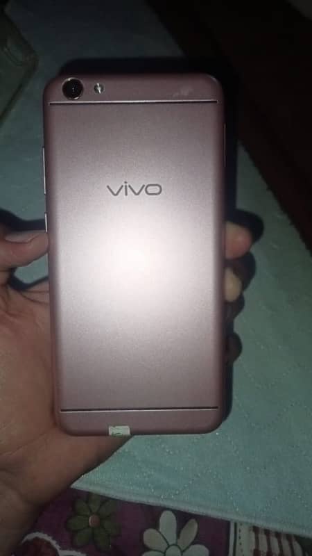 VIVO Y66 1