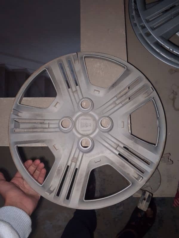 Honda city original wheel cup condition 10by10 size 15" 3