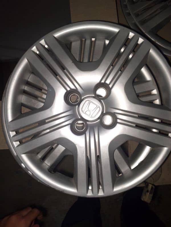 Honda city original wheel cup condition 10by10 size 15" 5