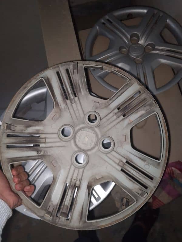 Honda city original wheel cup condition 10by10 size 15" 6