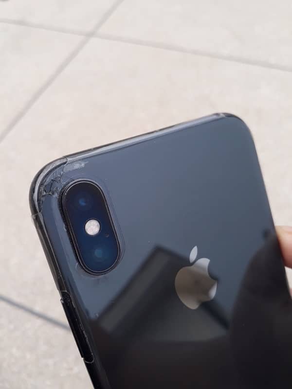 iPhone x 256GB non pta bypass hai 4