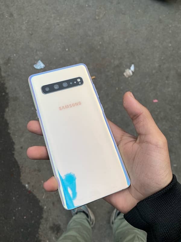 samsung galaxy s10 5G 8/256 1