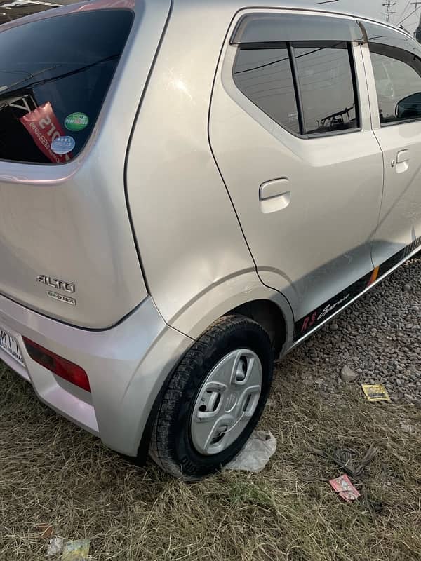 Suzuki Alto 2015 1