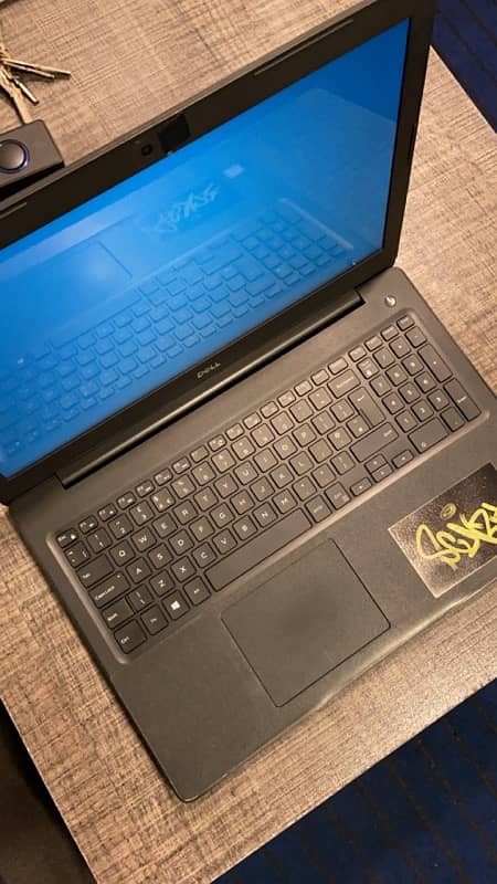 Dell Latitude 3590 3