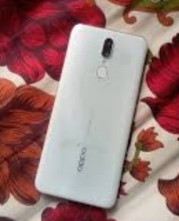 Oppo f11 8gb ram 256gb rom ha bilkul saaf halat ma ha 1