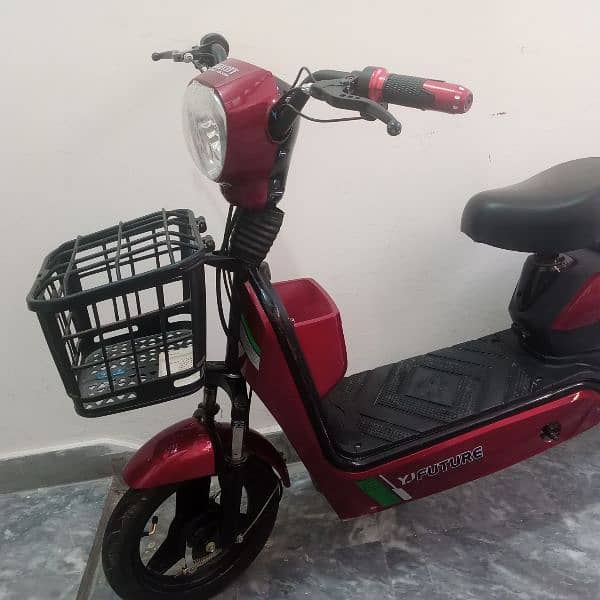 Electric Scooty 1