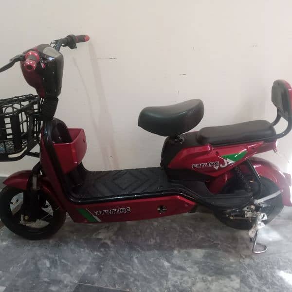 Electric Scooty 4