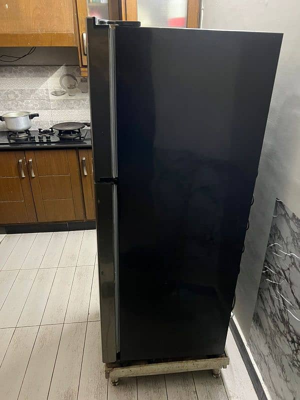 Dawlance Refrigerator 11 CFT 4