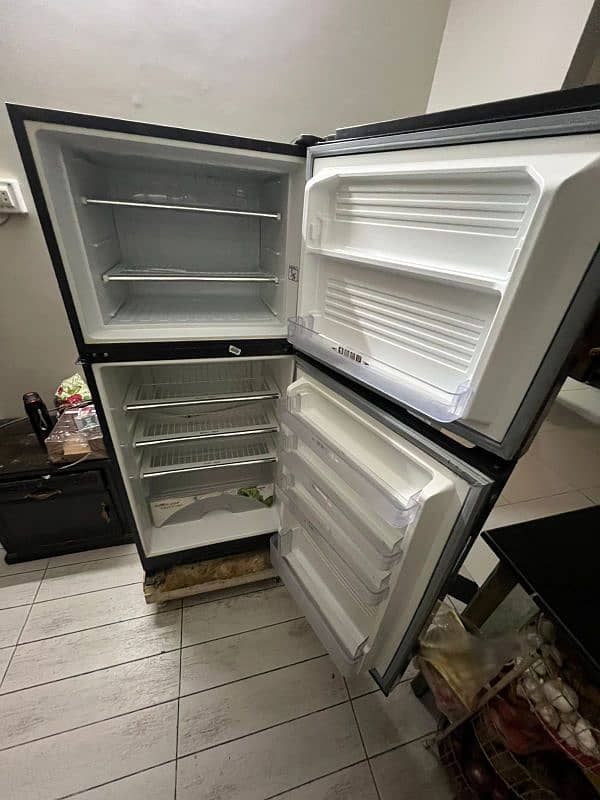 Dawlance Refrigerator 11 CFT 8