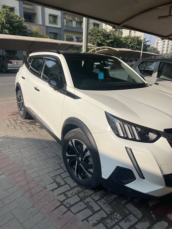 Peugeot 2008 Allure 2022 1