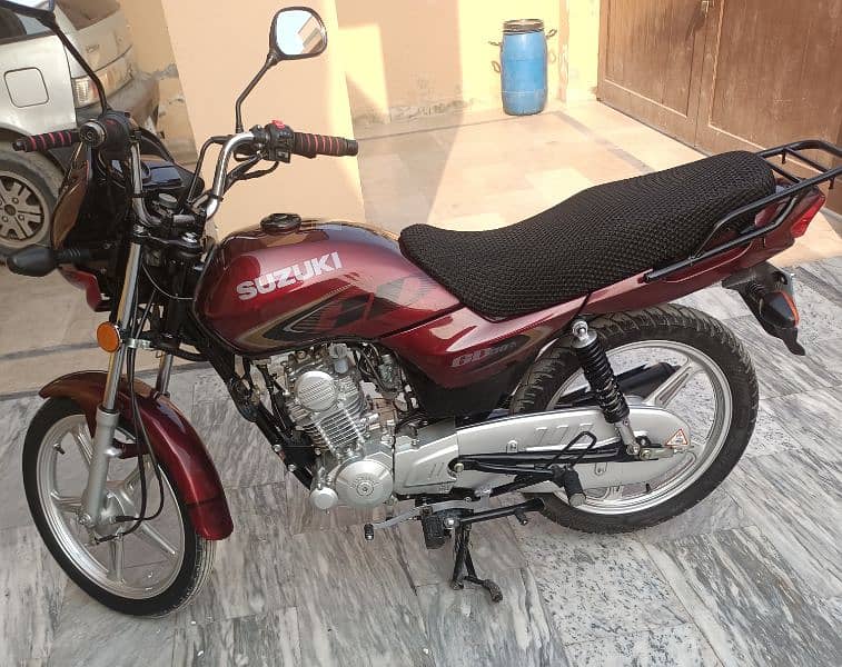 Suzuki GD 110s 2023 model Islamabad no 0