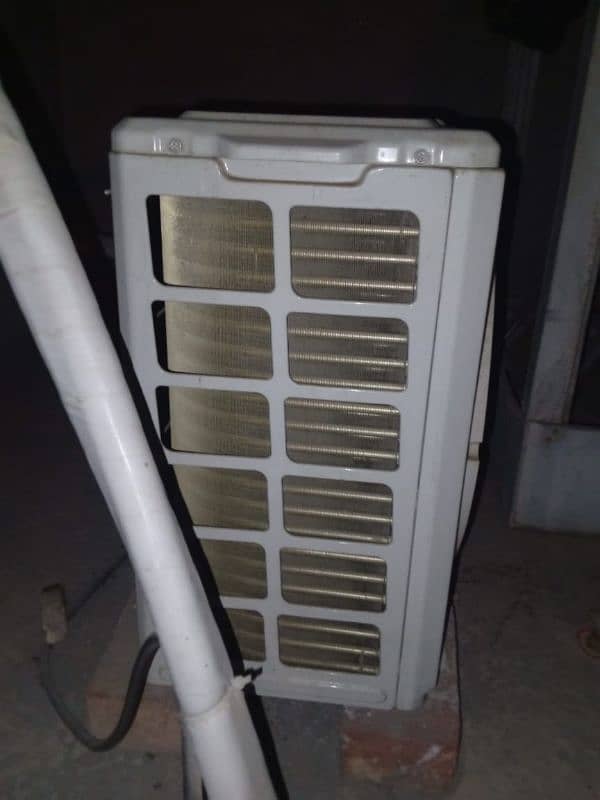 dawlance AC 1.5 ton inverter heat and cool 3