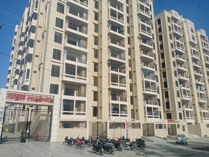 BRAND NEW 4 BED-DD FLAT AVAILABLE FOR RENT IN BOUNDARY WALL PROJECT KINGS PRESIDENCY NEAR MUNAWAR CHOWRANGI GULISTAN-E-JAUHAR 29