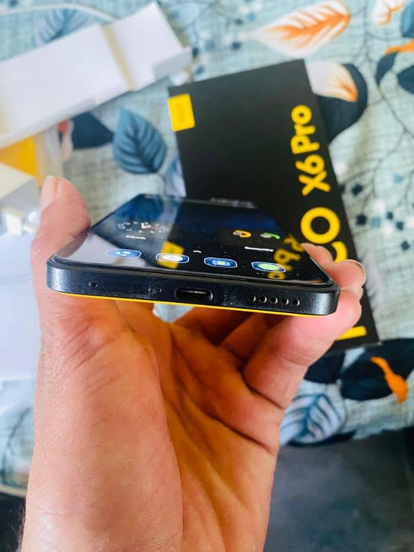 POCO X6 PRO 12 +8GB RAM 512 GB DEMENSITY 8300ULTRA 5