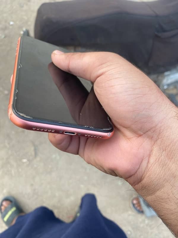 iPhone xr 64gb factory unlocked 1