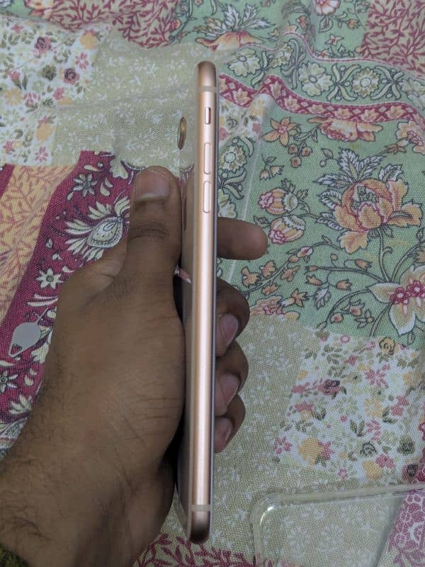 iphone 8 plus 256 GB PTA Approved 4