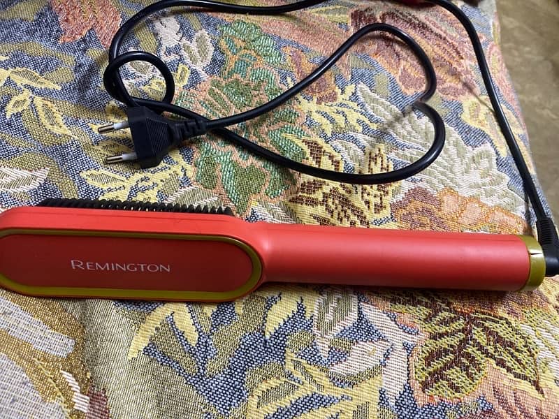 Remington hair straightener ,,it’s very easy and smooth ,, 0