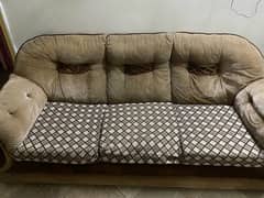 5 seater sofa set. used condition.