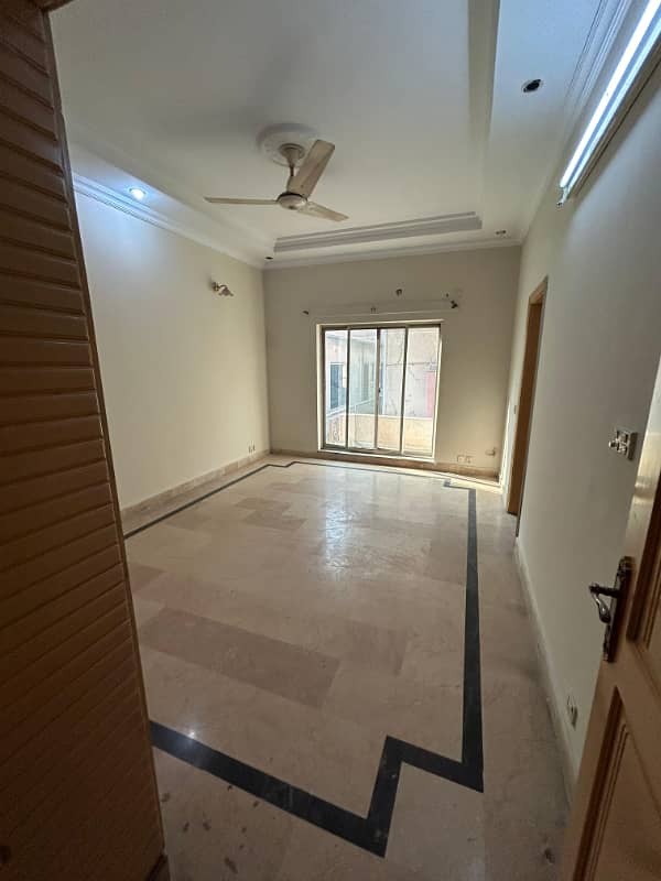 10 Marla house available for rent in phase 2 bahria town Rawalpindi 9