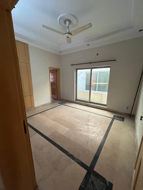 10 Marla house available for rent in phase 2 bahria town Rawalpindi 11