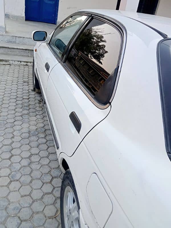 Suzuki Baleno 2001 15