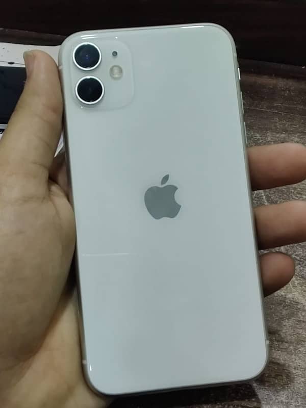 iPhone 11 non pta Water Pack in lush condition 0