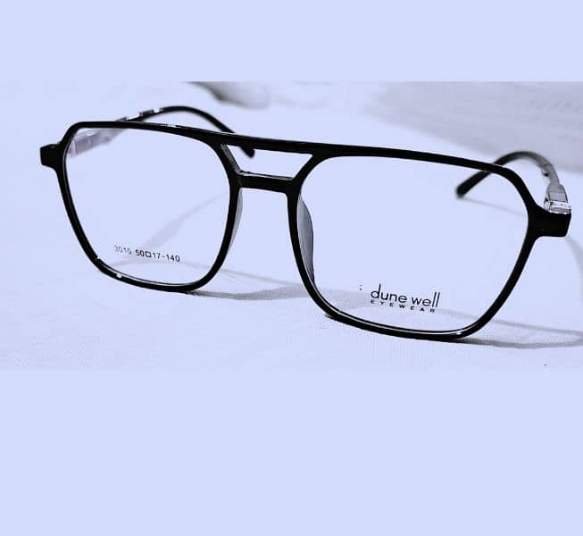 "Stylish and Durable Eyeglass Frame - For Your Unique Look" 1