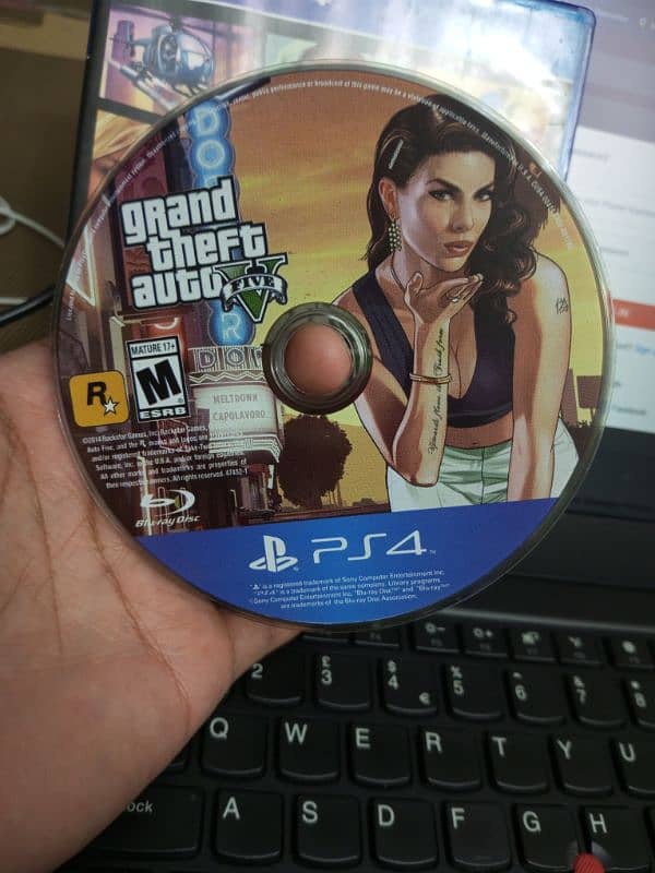 GTA 5 Game for Ps4 or Ps4 Pro 3