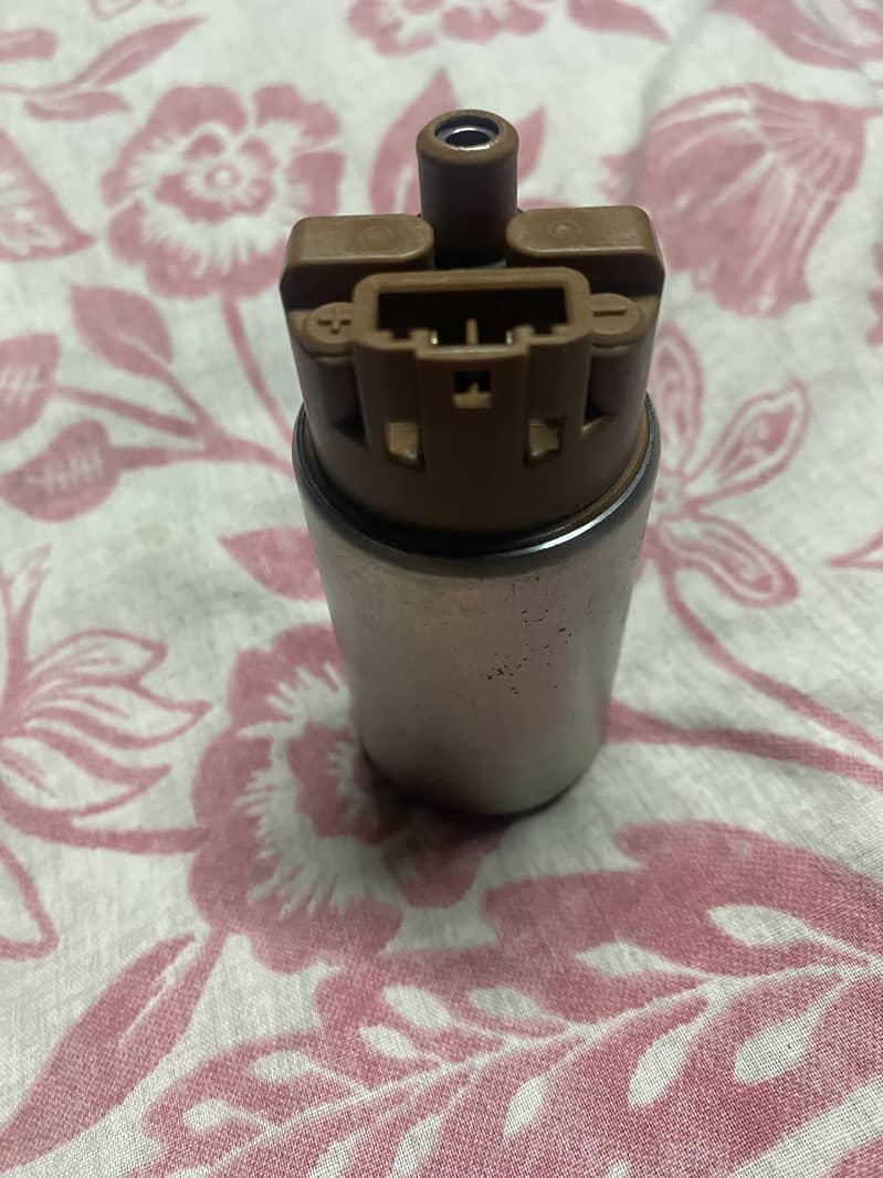 Toyota Corolla GLI Fuel pump for sale 1