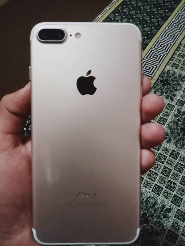 i phone 7 plus 1